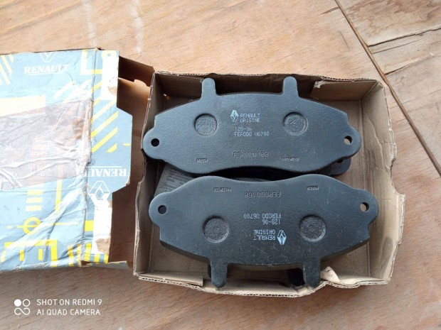 Renault Master II Bosch fékbetétek első OEM 7701207166 (zozizo)