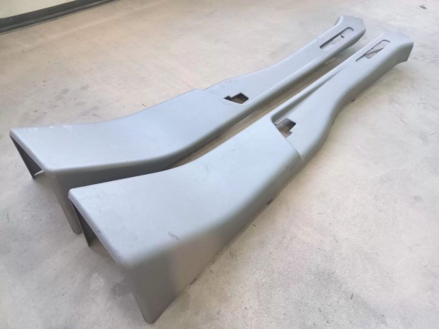 Renault Master Opel MOVANO 10- B oszlop bor�t�s d�szl�c takar� 7546