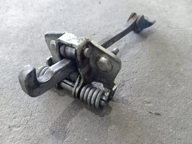 Renault Master Opel MOVANO 10- Els� ajt� hat�rol� r�gz�t� fix�l� 9458