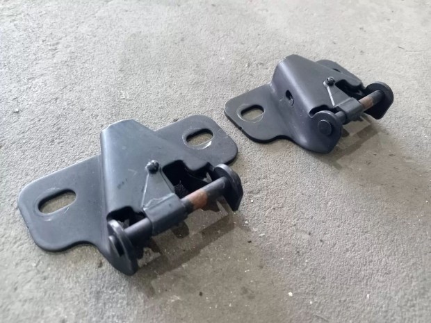 Renault Master Opel MOVANO 10- H�ts� ajt� l�v� fels� �tk�z� db 9469