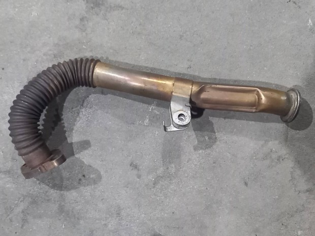 Renault Master Opel Movano 10- Kipufogócsonk egr hütő közti cső 1383