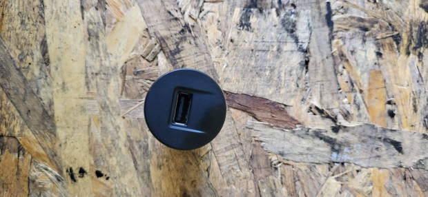 Renault Master Opel Movano 10- USB csatlakozó foglalat kapcsoló 5106