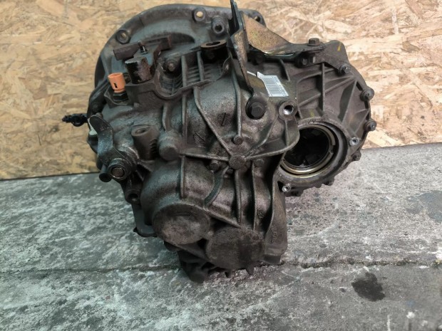 Renault Master Opel Movano 1.9 PK5372 V�lt� sebess�gv�lt� sebv�lt� 955