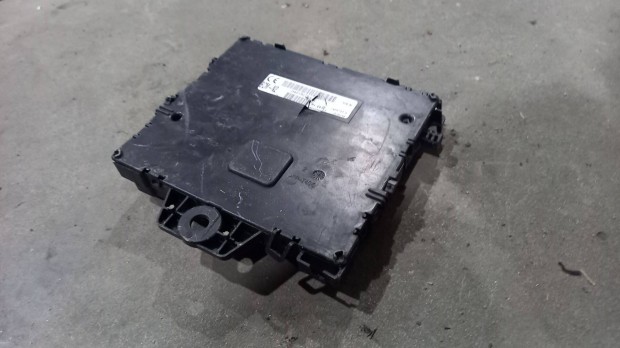 Renault Master Opel Movano Komfort BCM biztosíték központi modul 4980