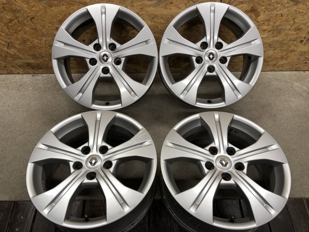 Renault Megane 17 col alufelni 5x114,3 elad 17 colos