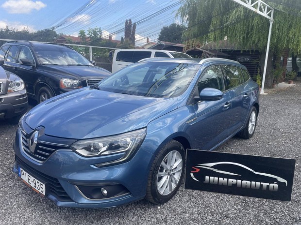 Renault Megane 1.2 Intense Újszerű állapotban!...