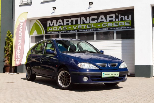 Renault Megane 1.4 16V Alize Sport +Blue Roy +E...