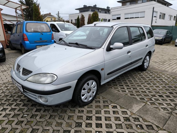 Renault Megane 1.4 16V Authentique Cool