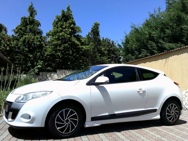 Renault Megane 1.5 dCi Expression Karambolmente...