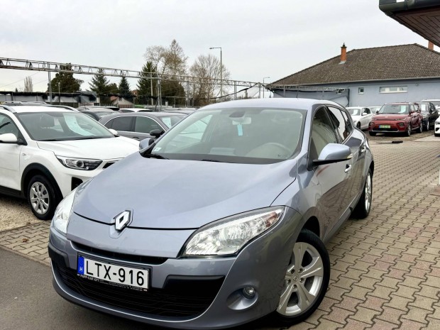 Renault Megane 1.5 dCi Tomtom EDC Automata. 930...