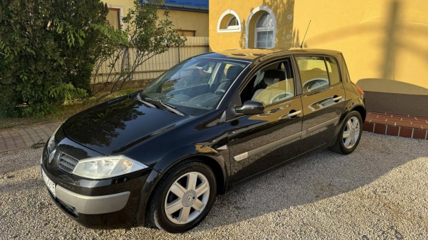 Renault Megane 1.6 Dynamique Plus 2018-óta 1.tu...