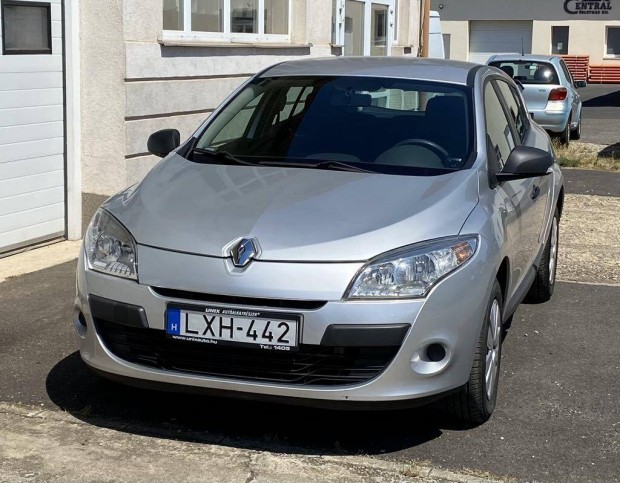 Renault Megane 1.6 Expression 113 ezer Km - Mag...