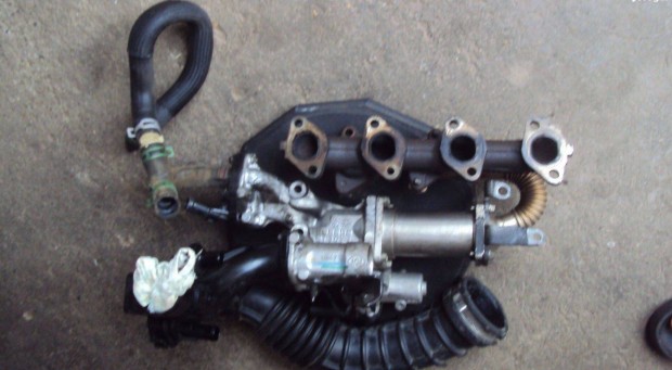 Renault Megane 2011 �vj. (1.5 DCi) sz�v�sor �s g�gecs�