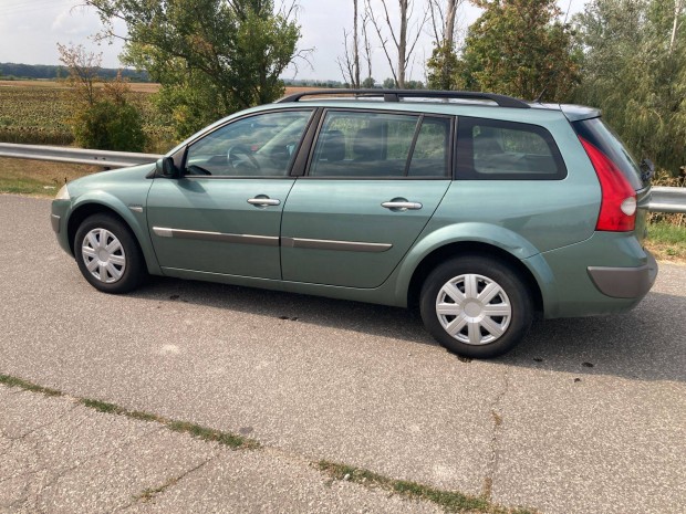 Renault Megane 2 1.6 16v benzin-gáz üzemű