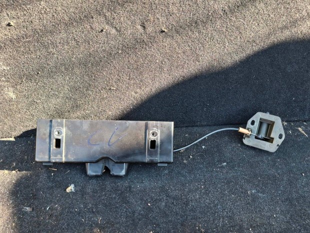 Renault Megane 2 CC Cabrio csomagt�rajt� z�r