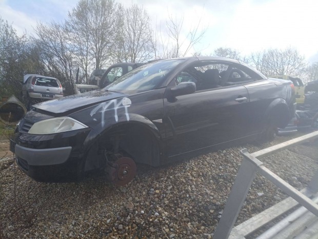 Renault Megane 2 CC cabrio alkatr�szek