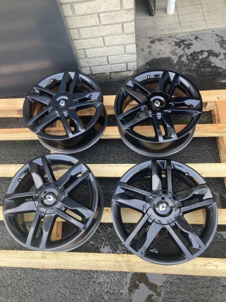 Renault Megane 2 alufelni 6.5J 4x100 R17