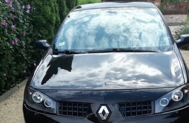Renault Megane 2 első szélvédő,keret,tükör,eső érzékelő