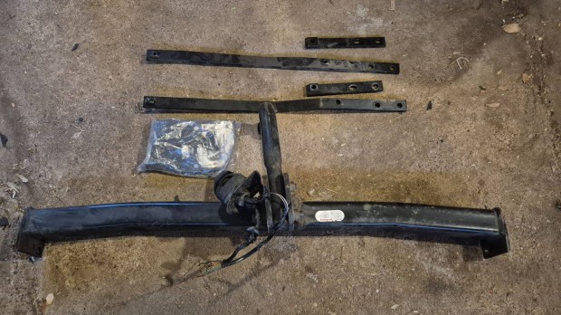 Renault Megane 2 es Von�horog elad�