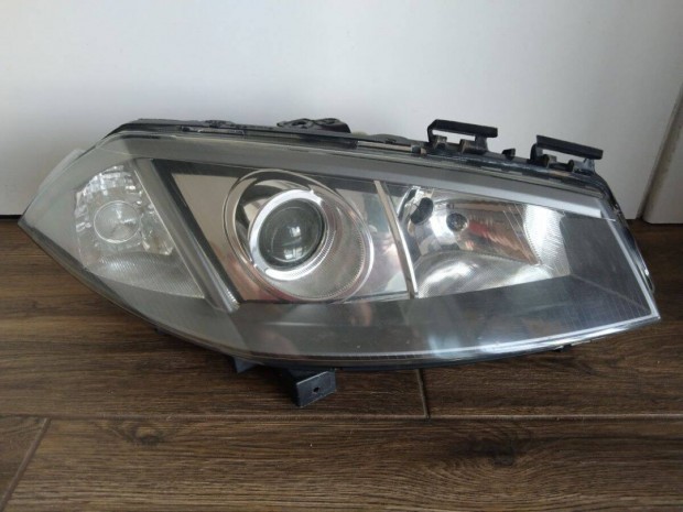 Renault Megane 2 jobb Xenon fényszóró lámpa 2003-