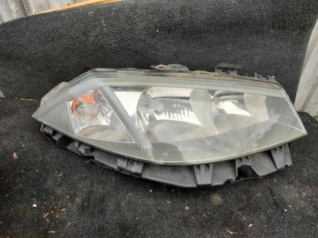 Renault Megane 2 jobb első lámpa