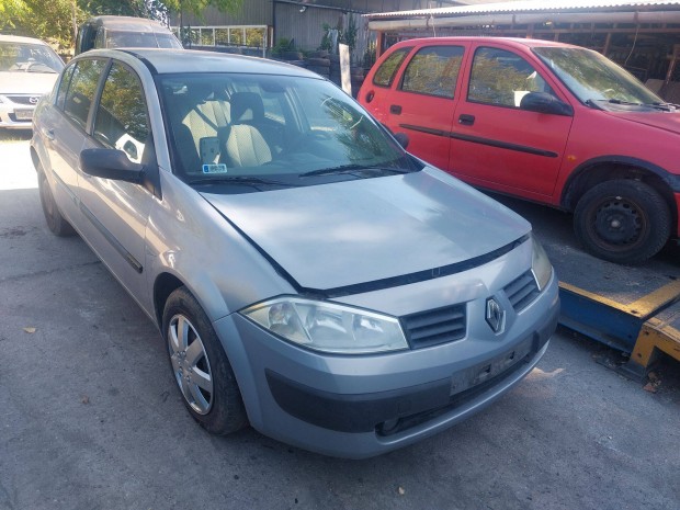 Renault Megane 2 karosszéria elemei kék ezüst