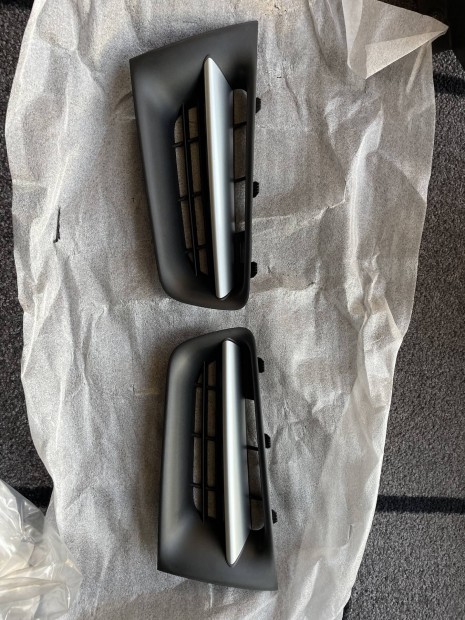 Renault Megane 2 �j els� l�kh�r�t� d�szr�cs, h�t�r�cs p�r 