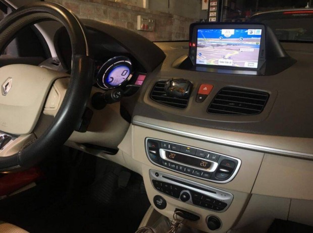 Renault Megane 3 Carplay Multimdia Android GPS Rdi Tolatkamerval