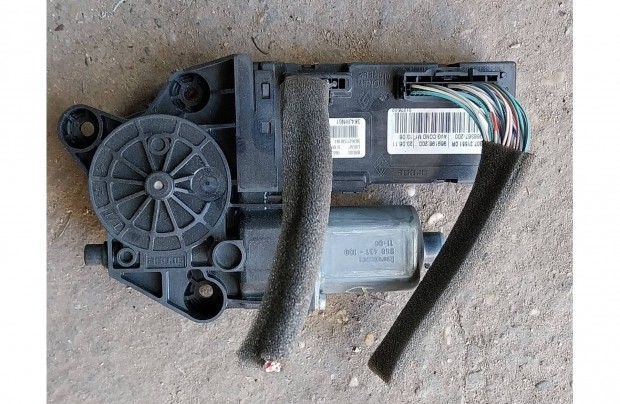 Renault Megane 3.Elektromos ablakemelő motor első bal -jobb