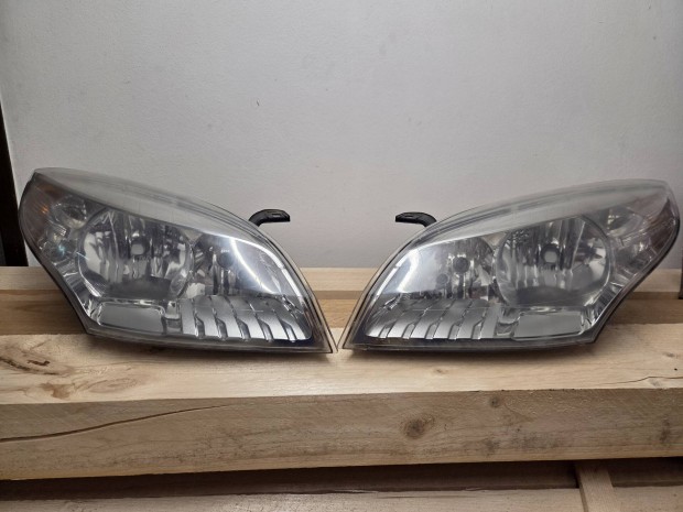 Renault Megane 3 Els� L�mpa F�nysz�r�