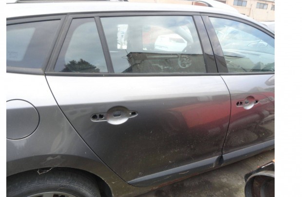 Renault Megane 3 Kombi jobb hátsó ajtó Tekng