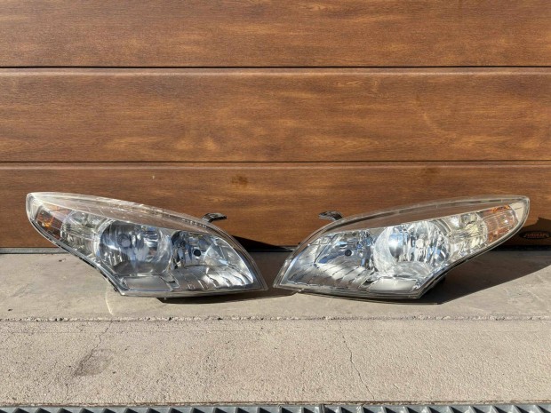 Renault Megane 3 / Fluence f�nysz�r� p�r (Jobb �s Bal)