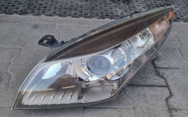 Renault Megane 3 bal els Xenon fnyszr lmpa 2009-