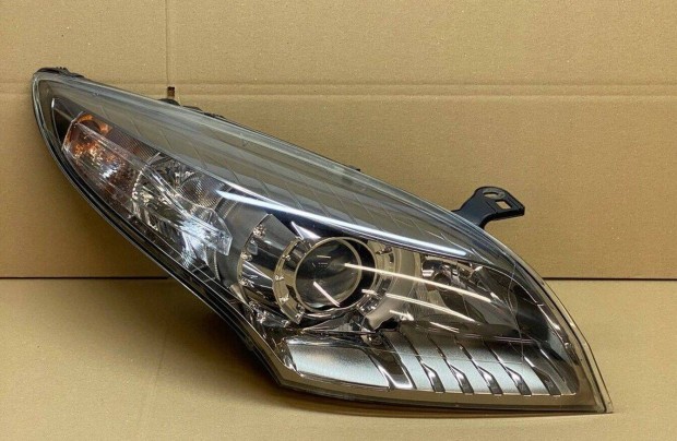 Renault Megane 3 jobb első Xenon fényszóró lámpa 2009-