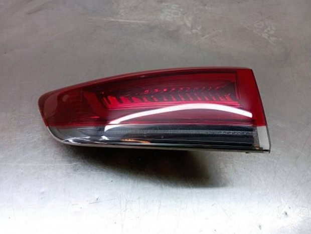 Renault Megane 4 Kombi facelift bal h�ts� led l�mpa