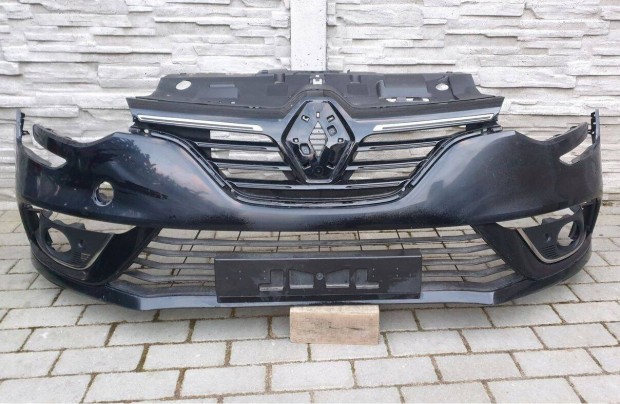 Renault Megane 4 els� l�kh�r�t�