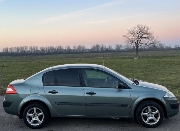 Renault Megane Classic 1.4 16V Prima