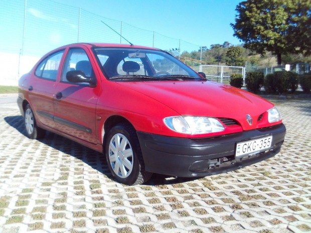 Renault Megane Classic 1.4 RL Megkmlt j moto...