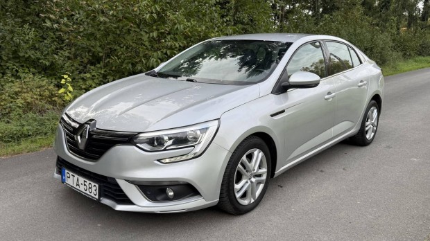Renault Megane Grandcoup 1.5 dCi Zen EDC Vezr...