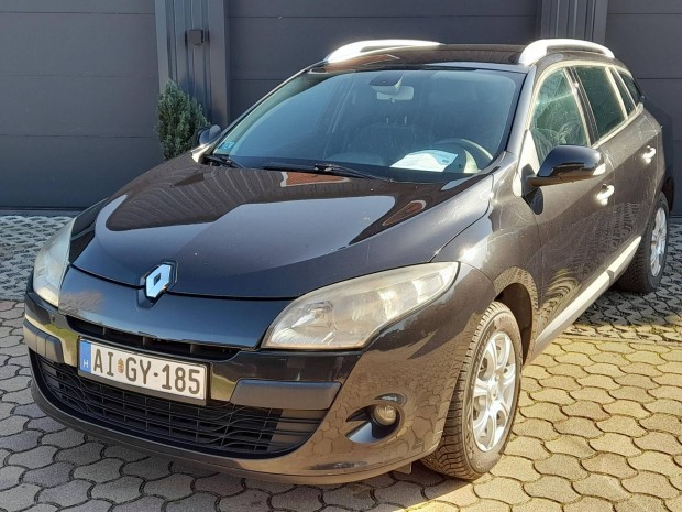 Renault Megane Grandtour 1.6 Dynamique Fekete M...