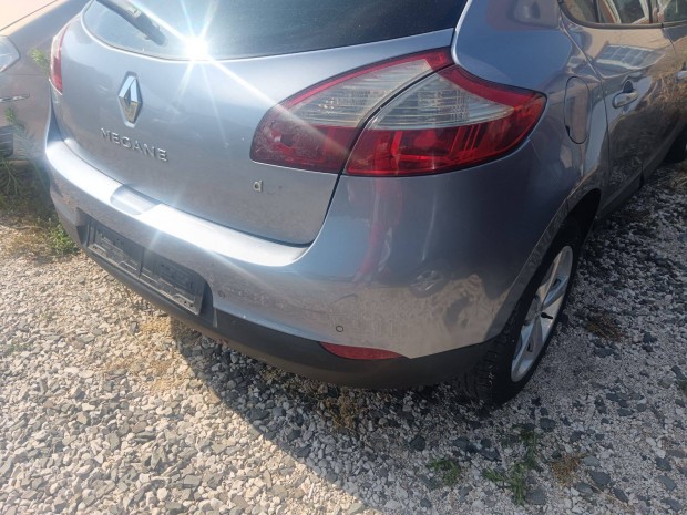 Renault Megane III hátsó lökhárító