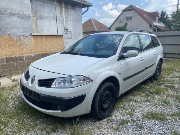 Renault Megane II 1.5dci 106le bontódik