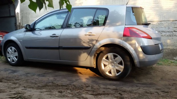 Renault Megane II 3 s 5 ajts bal hts lmpa izzfoglalat 89026013