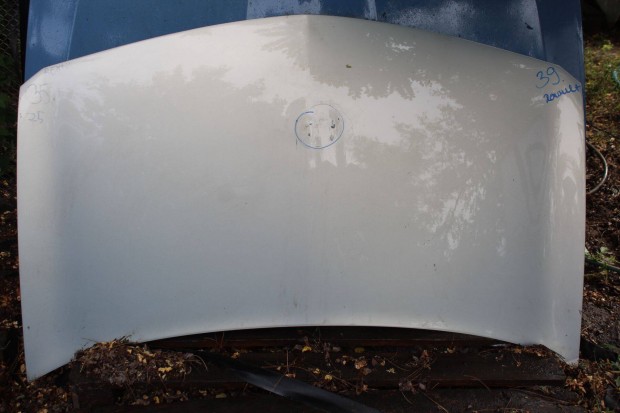 Renault Megane II. 2002-2010 motorháztető (39)