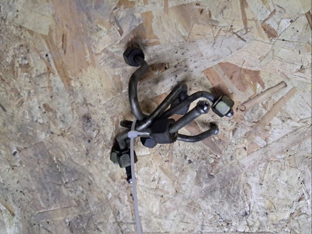 Renault Megane II (2003-2010) 1.5Dci Diesel Porlaszt� Nyom�cs� Garnit