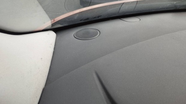 Renault Megane II, Scenic II műszerfal hangszóró rács