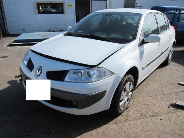 Renault Megane II haszn�lt bontott alkatr�szek