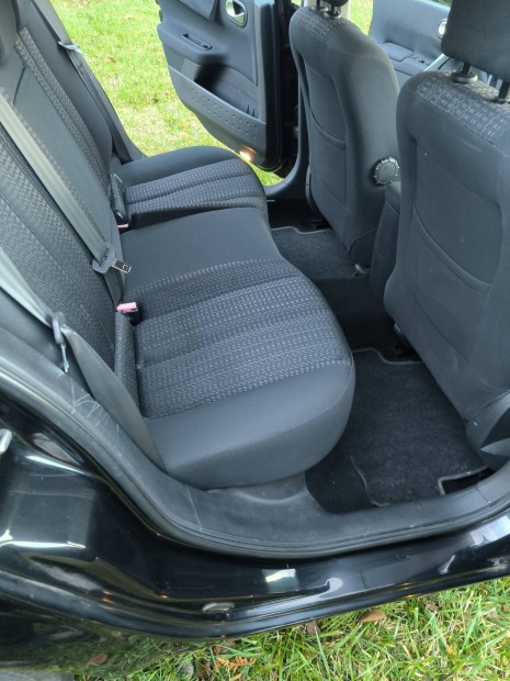 Renault Mégane II kombi 1.9dci 96kw