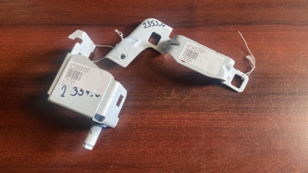 Renault Megane IV. szárnyrögzítés 641343578R eladó