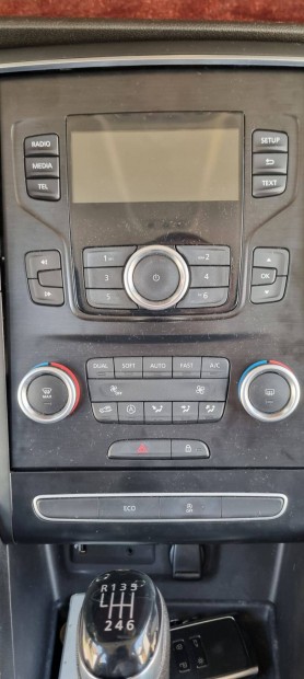 Renault Megane IV rádió